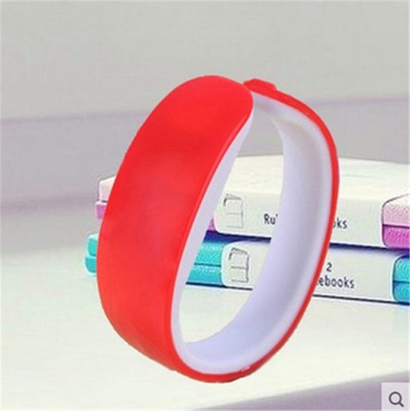 2018 new hot 10 color Dolphin Bracelet Watch Band Digital Watch Red LED Watches women WristWatch Sport Clock Hours girls gifts